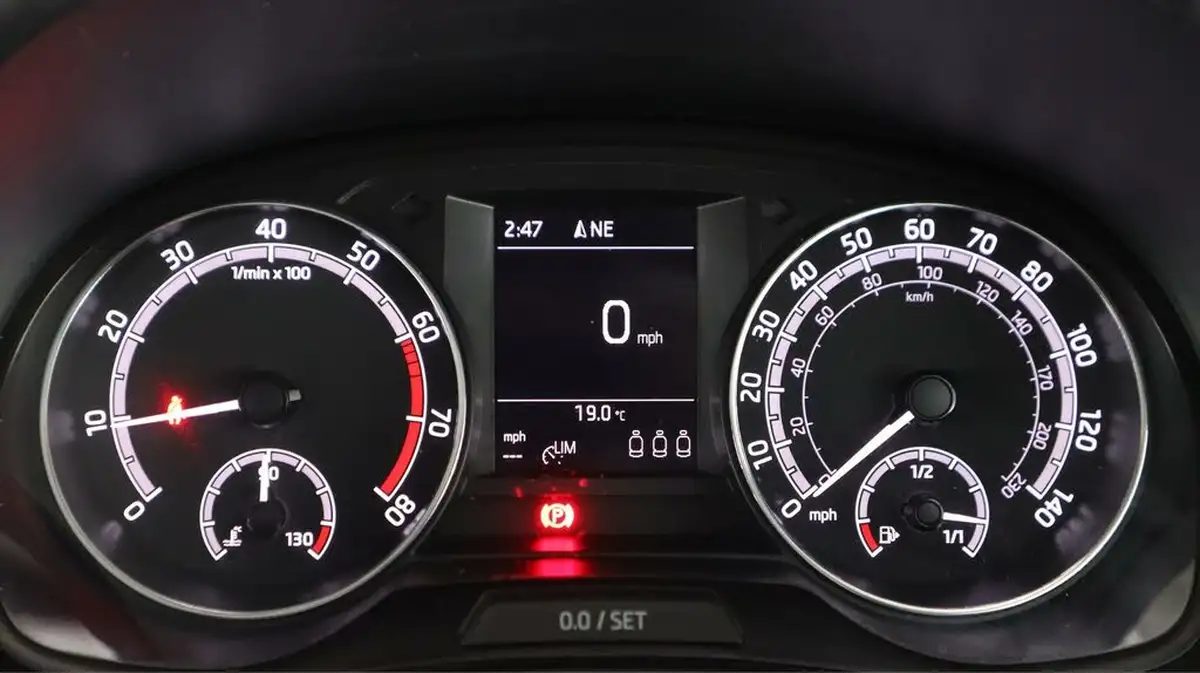 2021-skoda-fabia-10-tsi-se-drive-95ps-hatchback-big-10