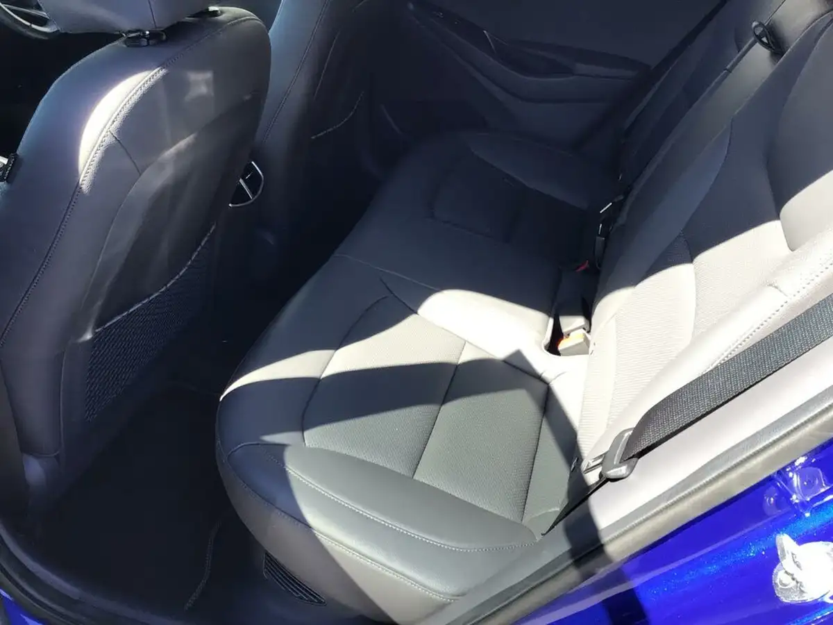 2020-hyundai-ioniq-16-gdi-premium-se-hybrid-big-22