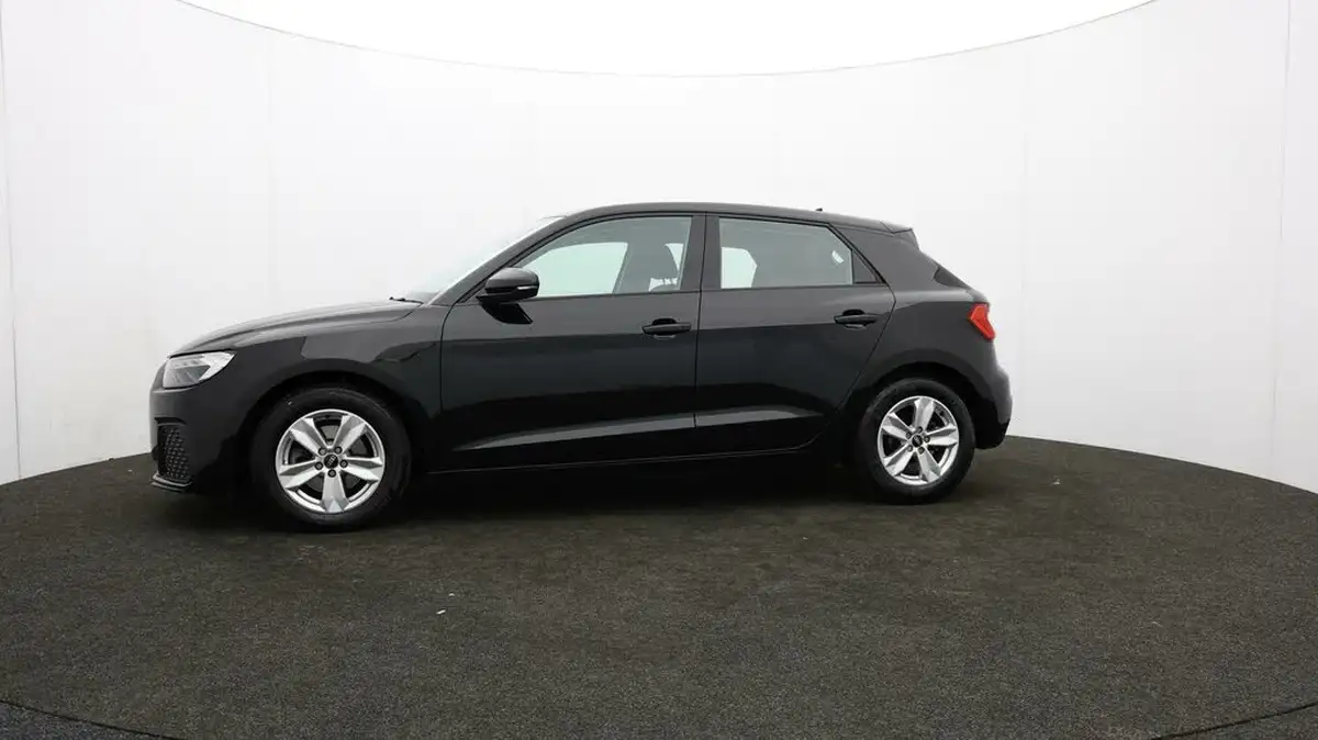 2022-audi-a1-10-30-tfsi-technik-big-68