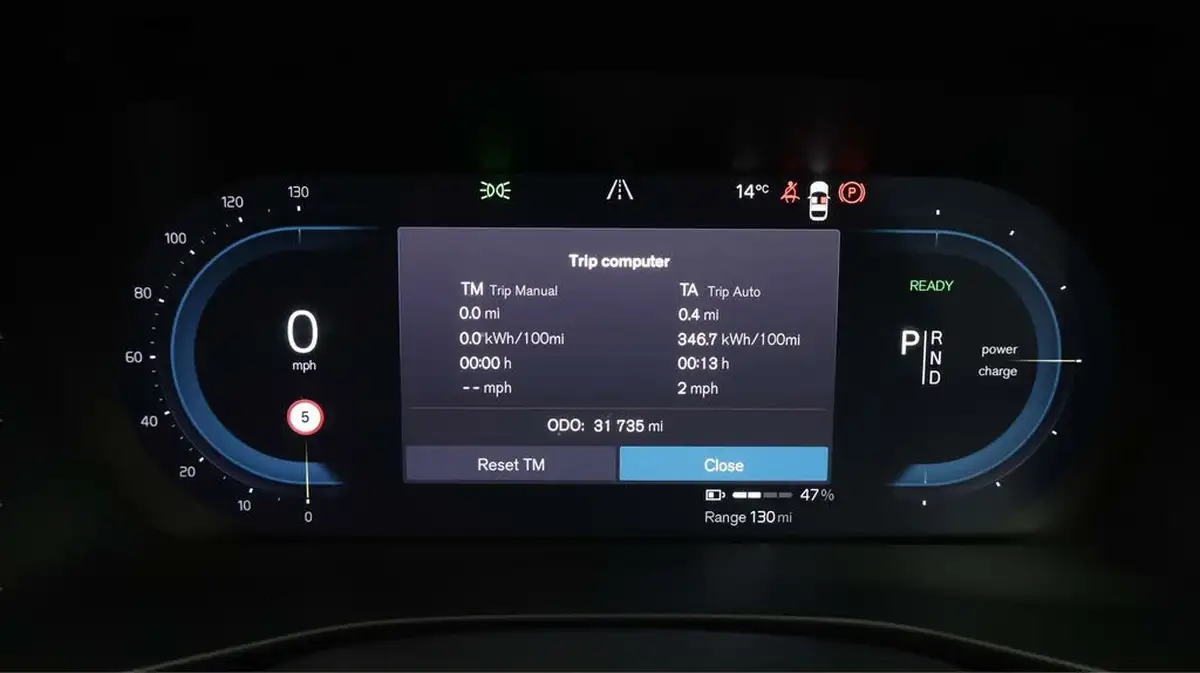 2021-volvo-xc40-e-twin-recharge-plus-big-10