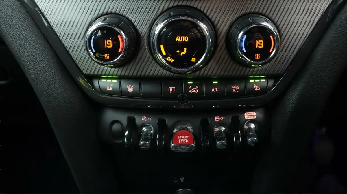 2022-mini-countryman-15-cooper-sport-comfortnav-plus-big-12