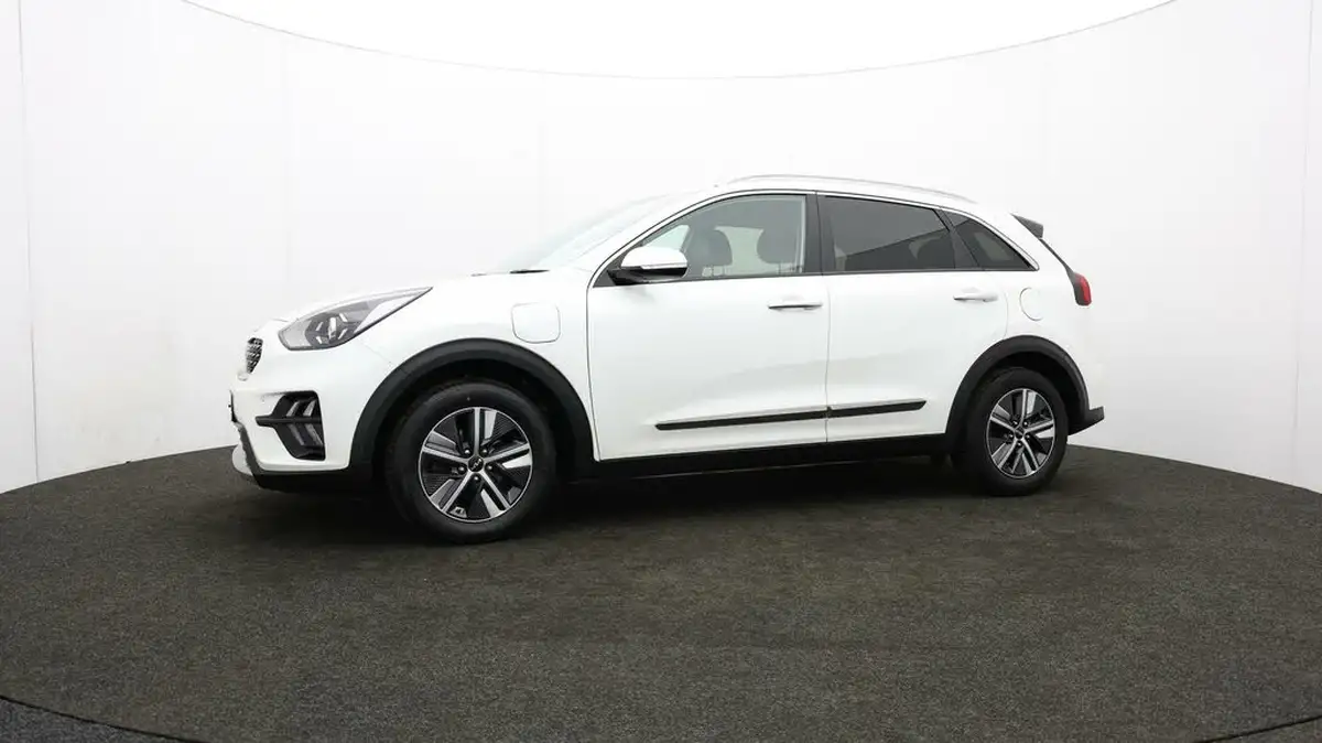 2021-kia-niro-16-gdi-phev-3-42in-cluster-big-65
