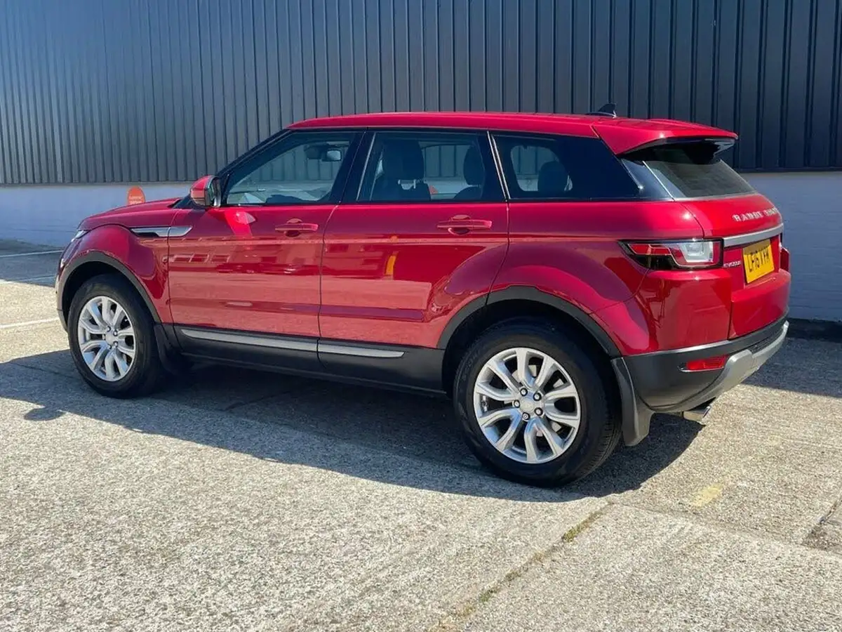 2016-land-rover-range-rover-evoque-20td4-se-ss-big-52