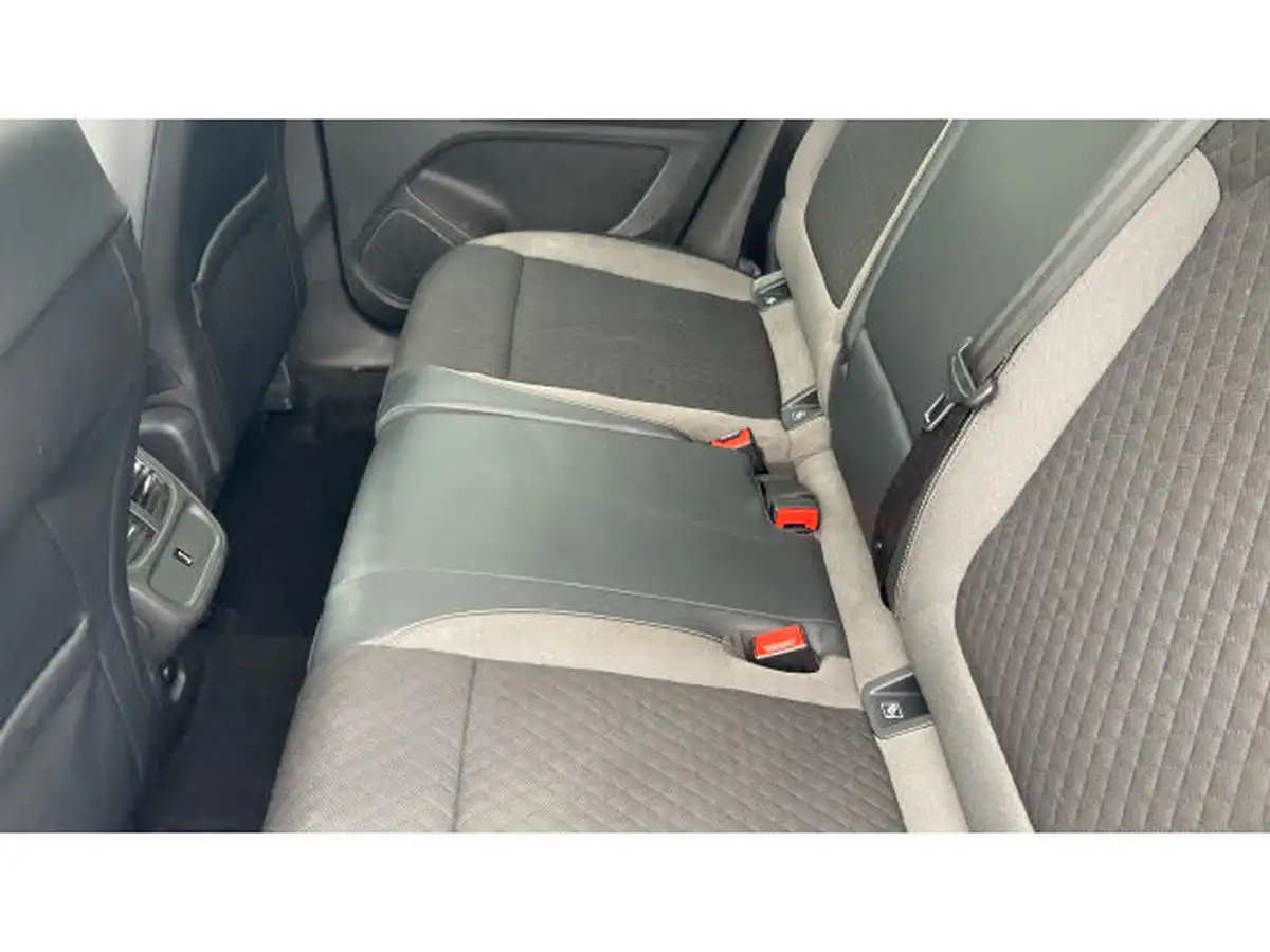 2020-vauxhall-grandland-x-12-sri-nav-big-15