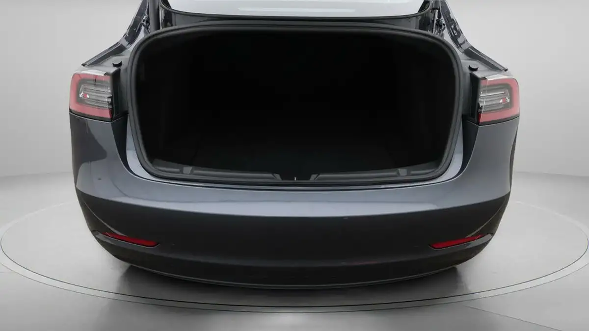 2022-tesla-model-3-e-long-range-big-17