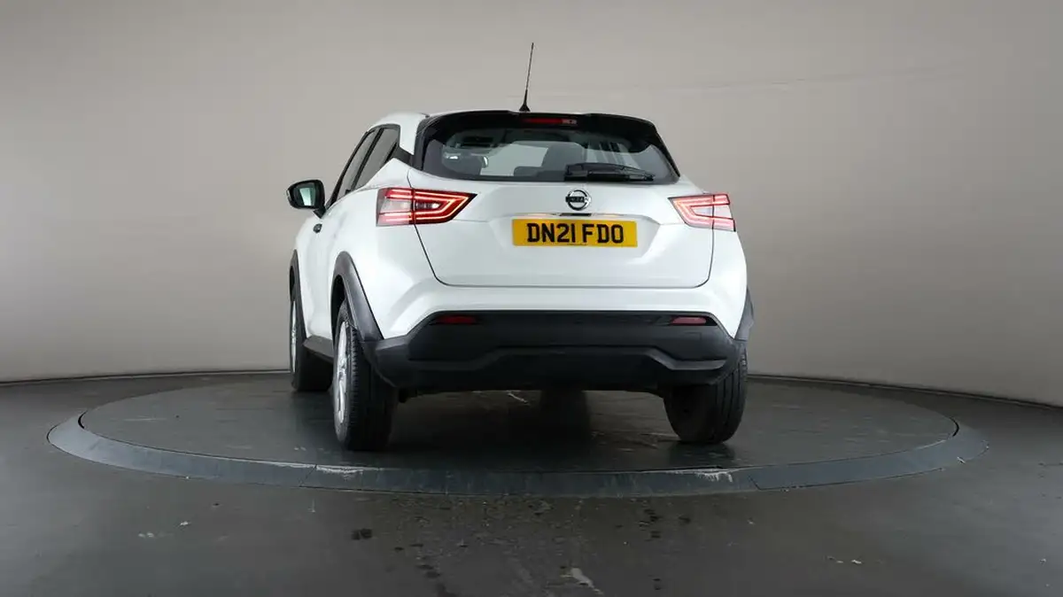 2021-nissan-juke-10-dig-t-visia-big-41