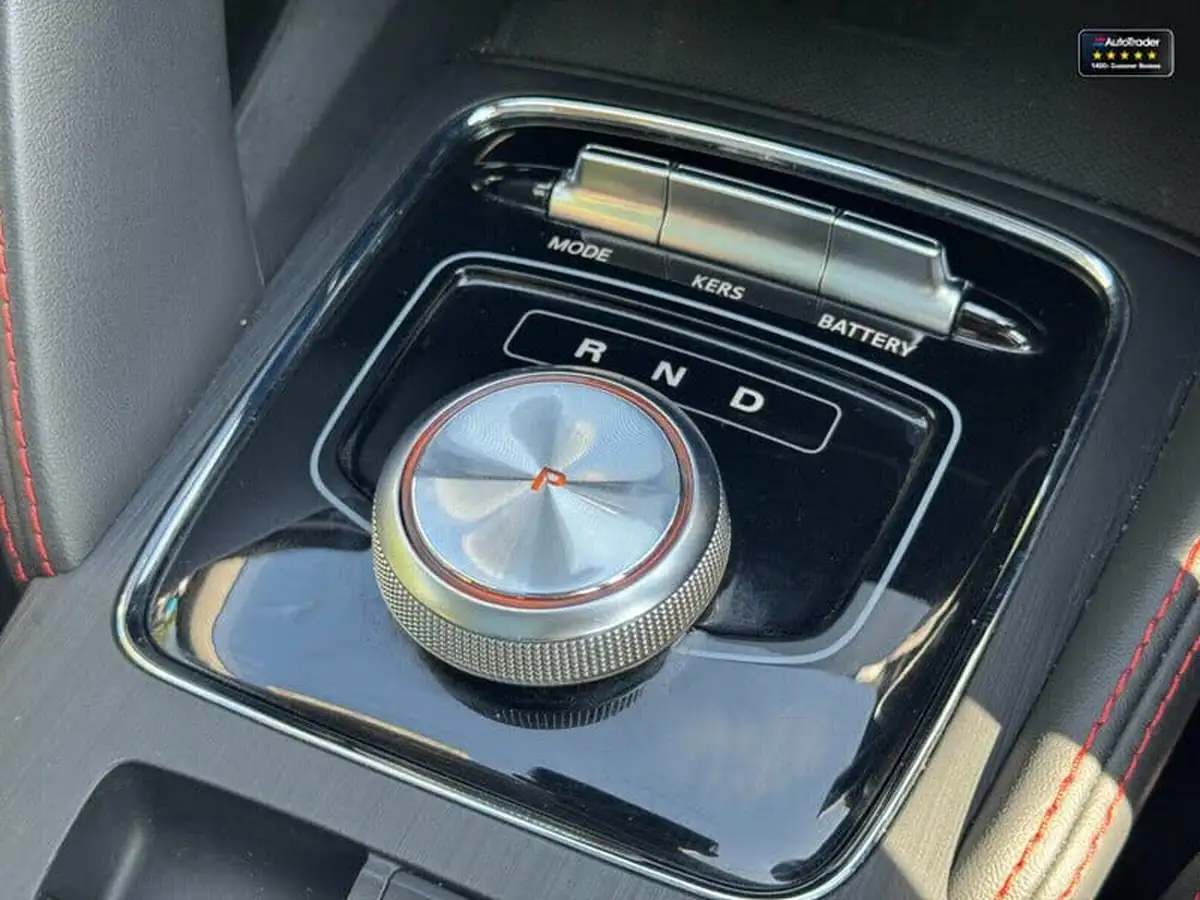 2022-mg-zs-suv-e-trophy-connect-ev-156ps-long-range-big-24