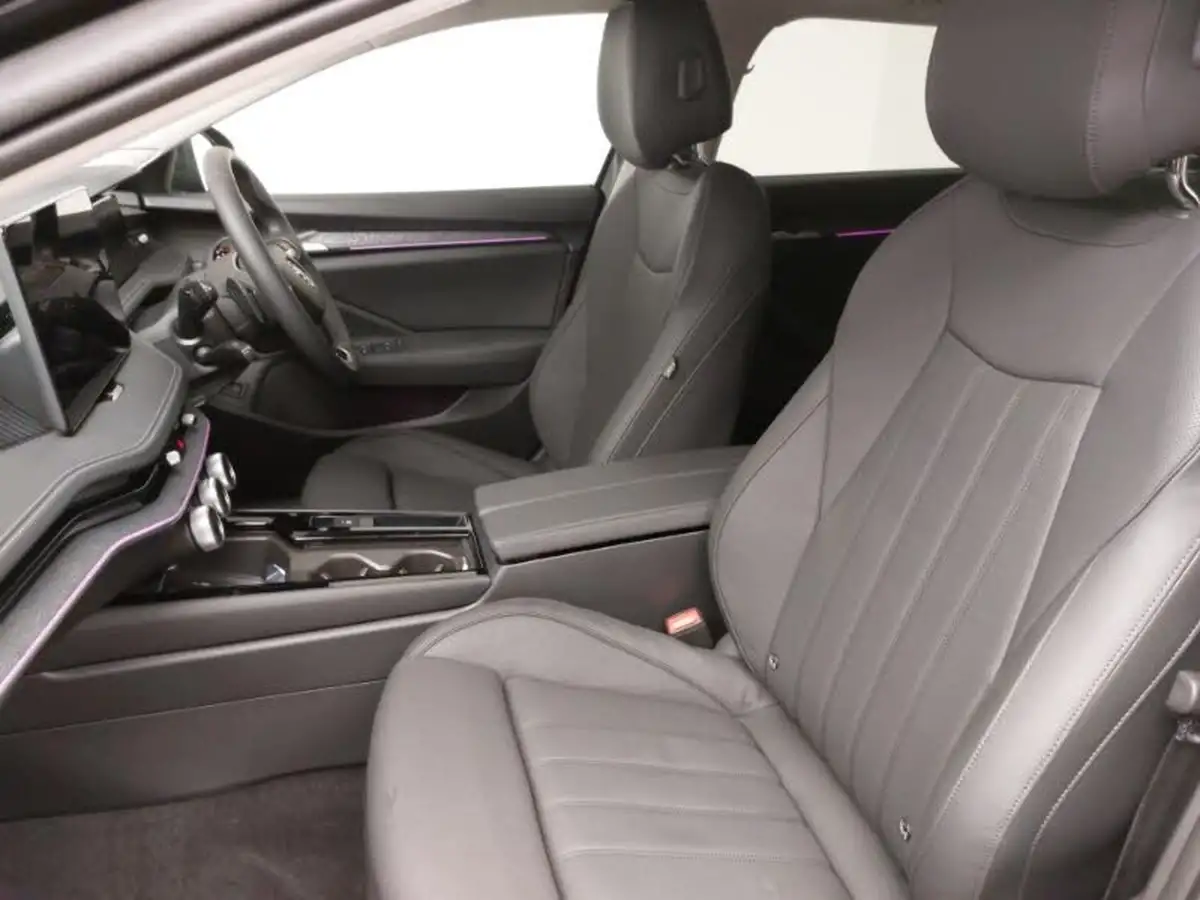 2024-skoda-superb-big-4