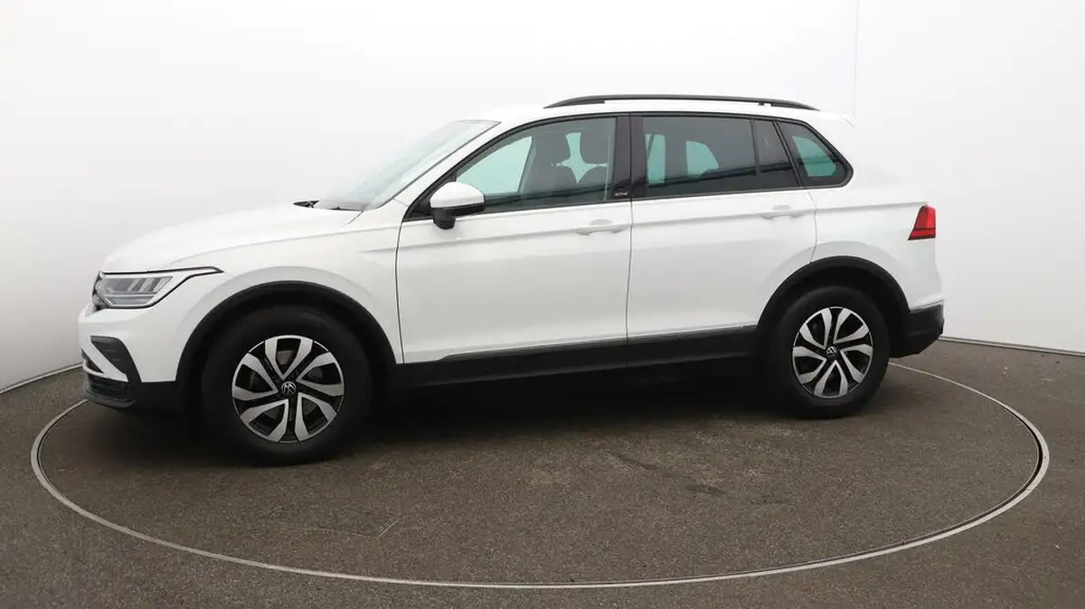 2022-volkswagen-tiguan-15-tsi-active-130ps-big-64