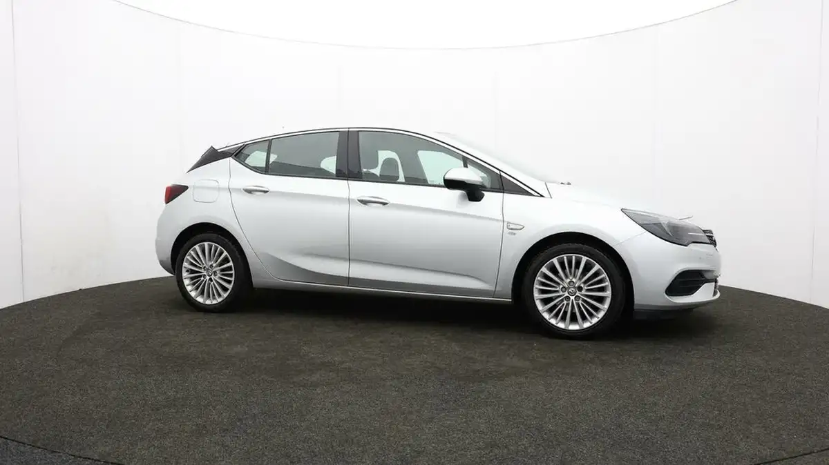 2020-vauxhall-astra-12-turbo-elite-nav-big-39