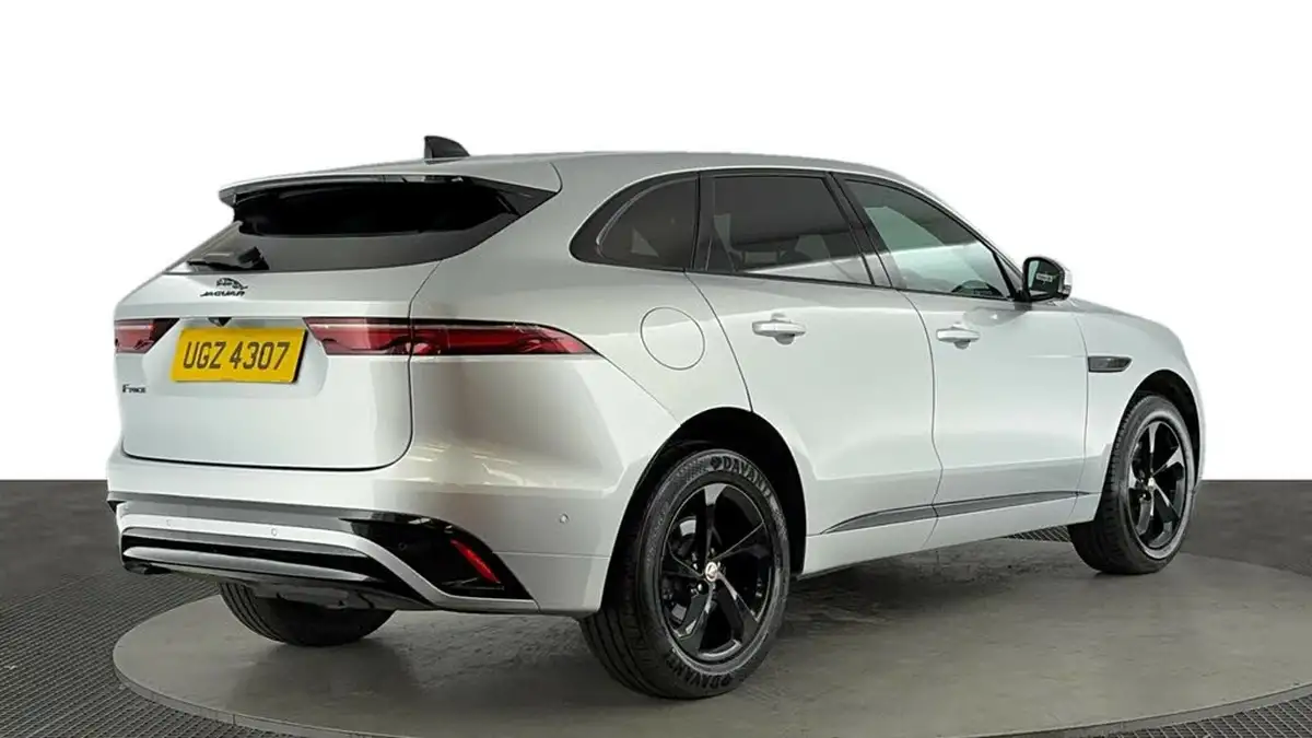 2021-jaguar-f-pace-20-d200-r-dynamic-s-mhev-big-3