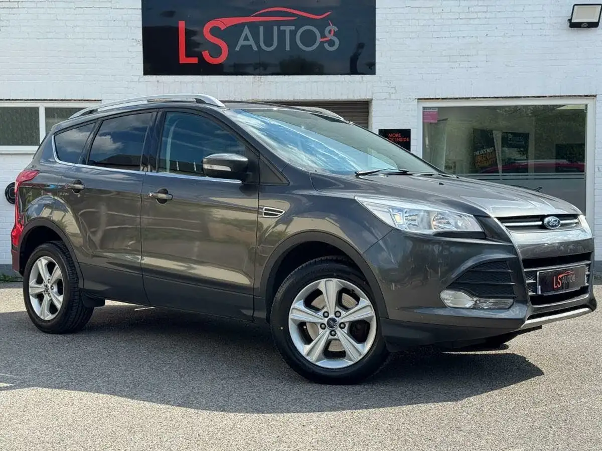 2015-ford-kuga-20tdci-zetec-150ps-awd-powershift-big-0