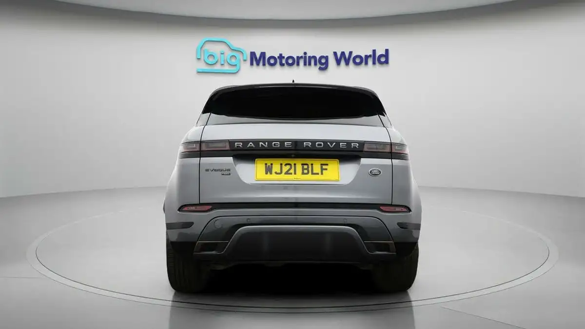 2021-land-rover-range-rover-evoque-15-p300e-r-dynamic-s-big-5