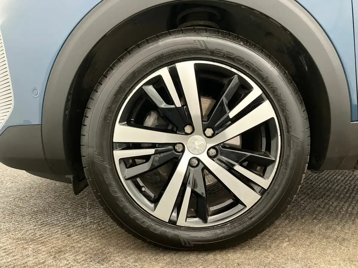 2022-peugeot-5008-suv-20-bluehdi-gt-180bhp-big-7