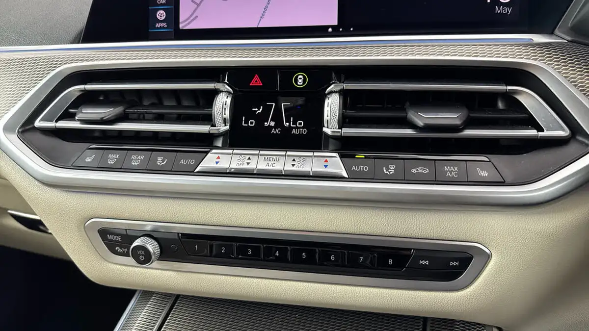2021-bmw-x5-30-xdrive-45e-m-sport-big-16
