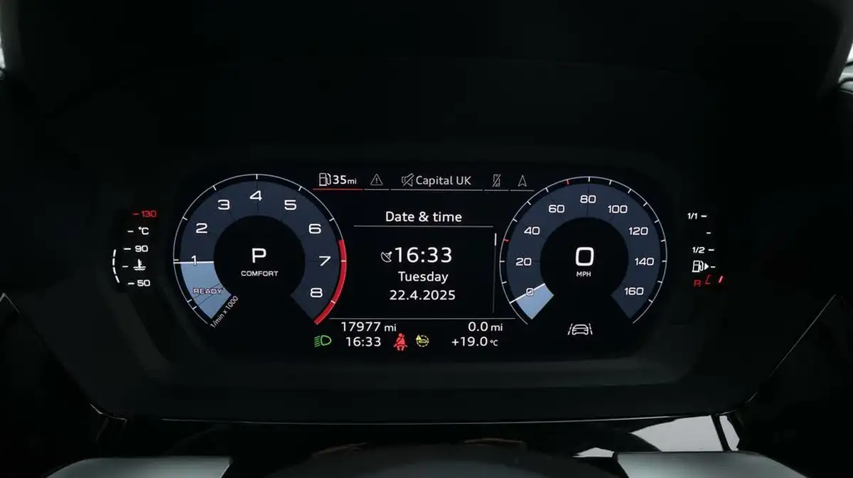 2022-audi-a3-15-35-tfsi-s-line-sportback-5d-tronic-big-10