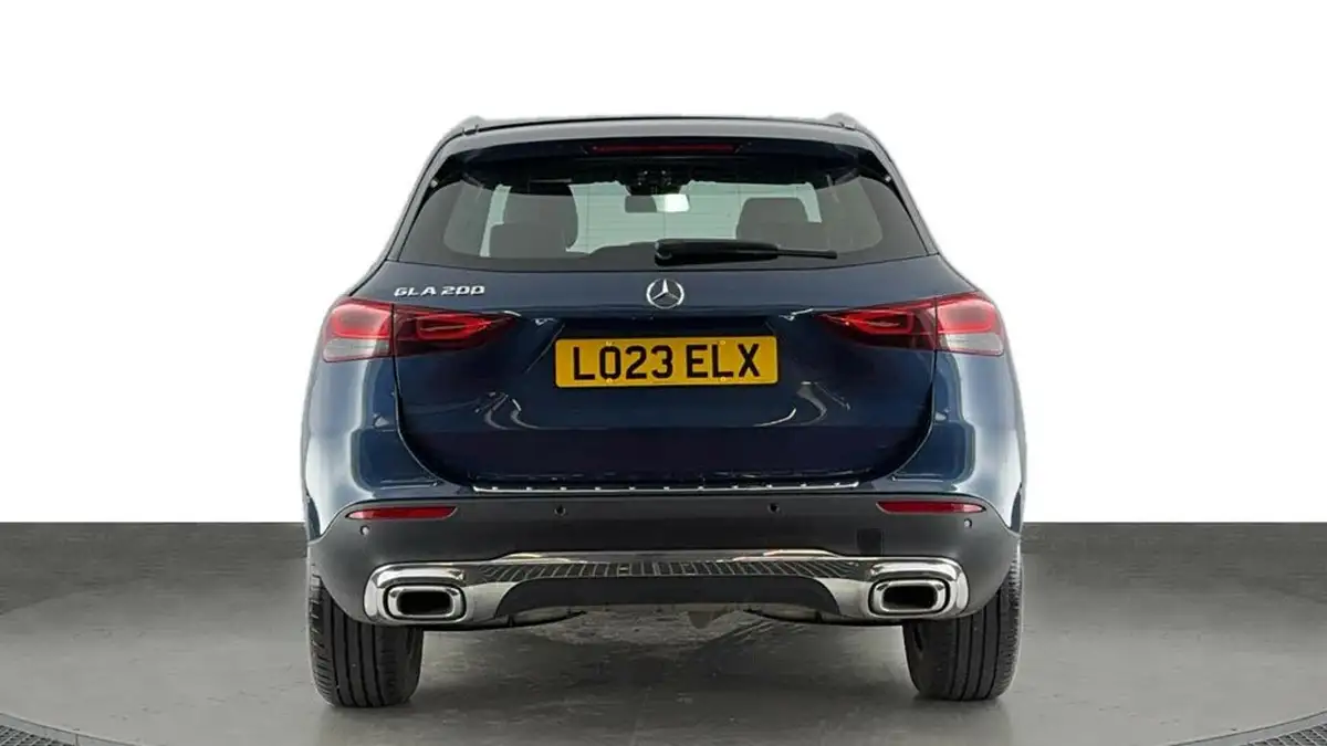 2023-mercedes-benz-gla-class-13-gla-200-sport-executive-station-wagon-big-4