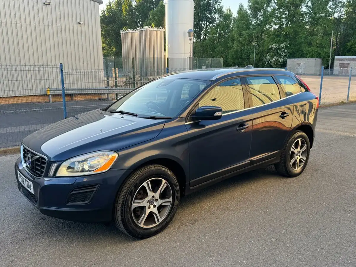 2012-volvo-xc60-24td-d3-se-lux-geartronic-big-7