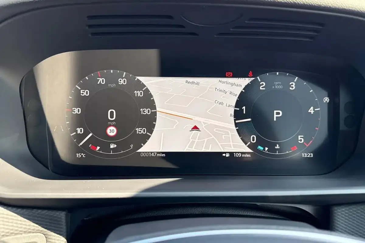 2025-land-rover-discovery-30-d350-commercial-dynamic-hse-big-15