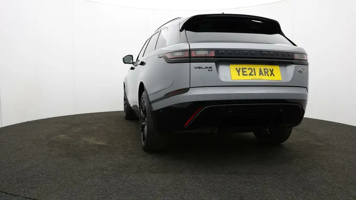 2021-land-rover-range-rover-velar-20-d200-velar-edition-big-31