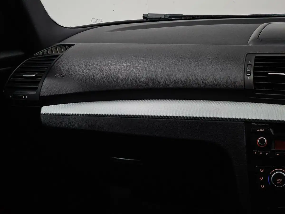 2012-bmw-1-series-20-120i-sport-plus-edition-coupe-big-20
