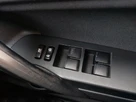 2013-toyota-auris-16-icon-hatchback-small-17