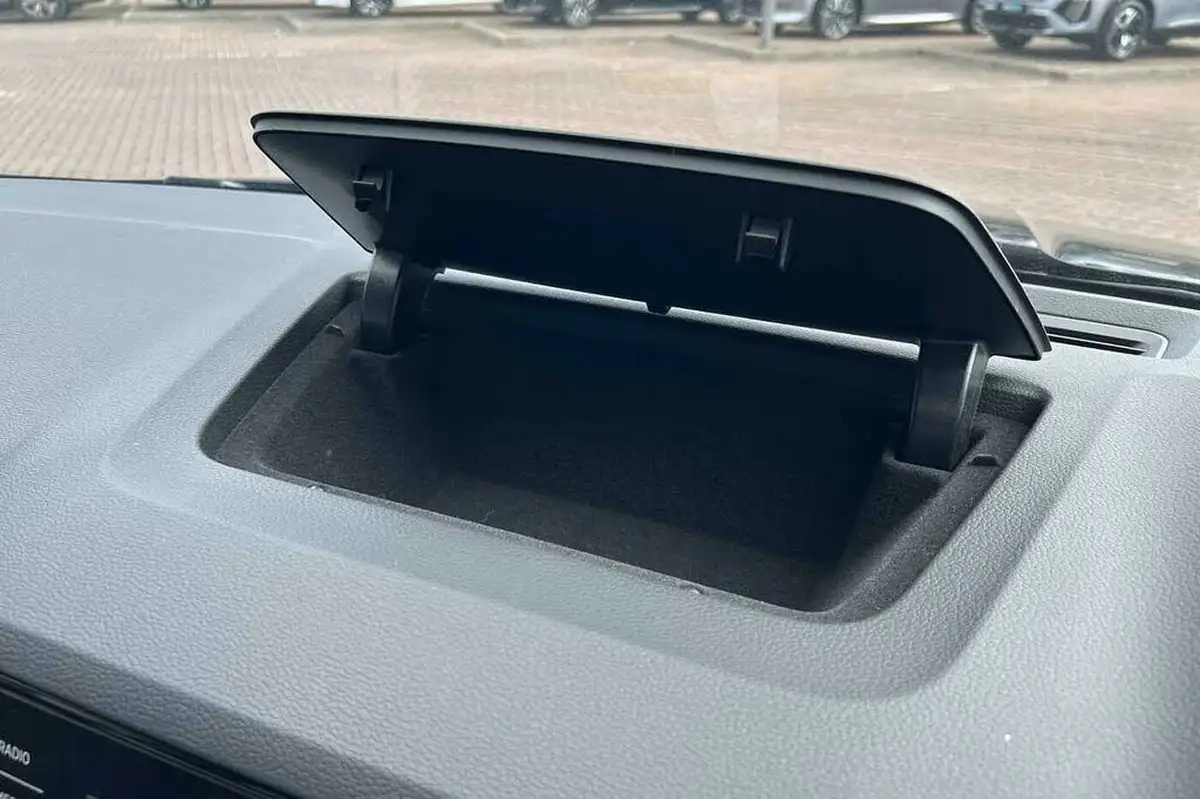 2023-skoda-karoq-15-tsi-sportline-dsg-big-51