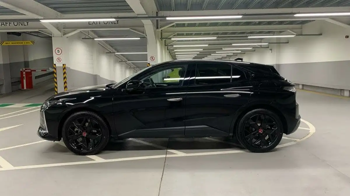 2024-ds-ds-4-e-tense-performance-line-nav-big-5