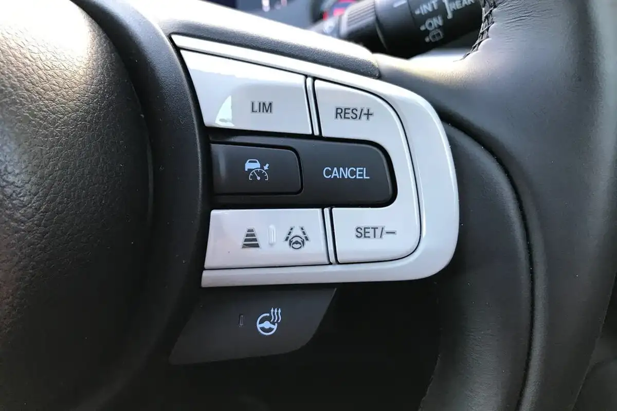 2024-honda-jazz-15-i-mmd-advance-big-14