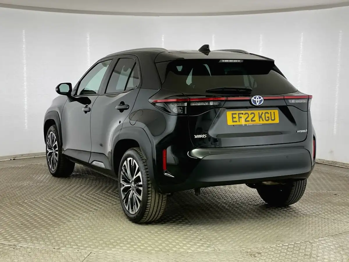 2022-toyota-yaris-cross-15-vvt-i-excel-awd-i-big-4