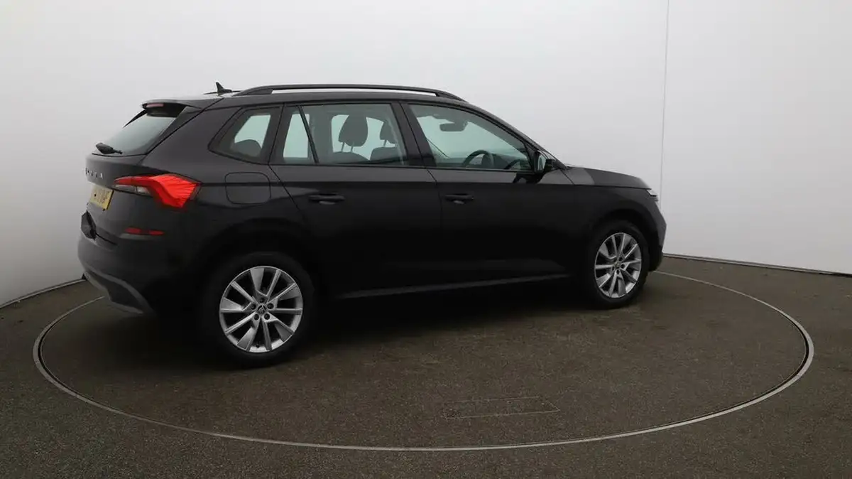 2020-skoda-kamiq-10-tsi-se-95ps-big-51