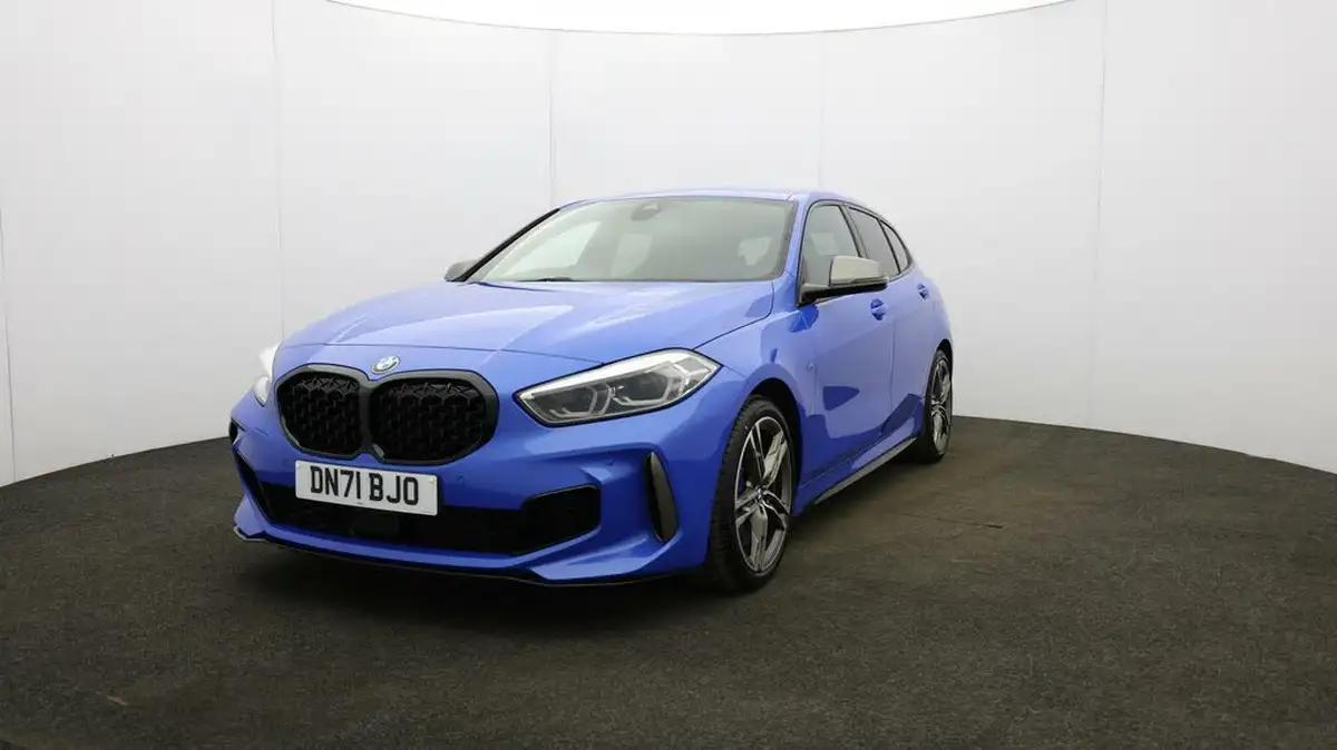 2021-bmw-1-series-20-m135i-xdrive-big-38