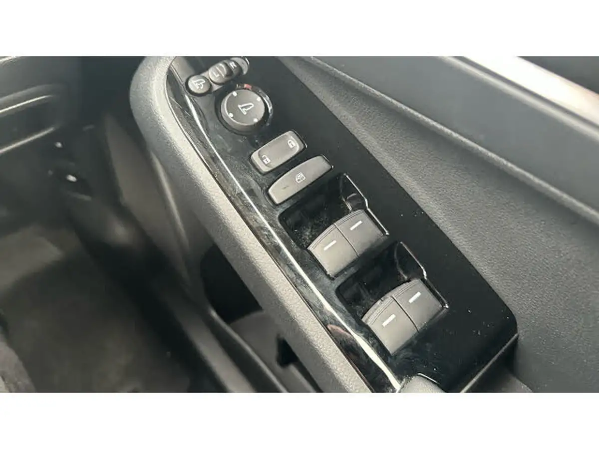 2024-honda-hr-v-15-i-mmd-advance-big-29