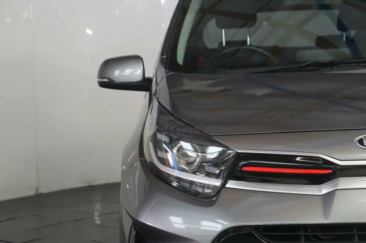 2021-kia-picanto-10-gt-line-auto-seq-big-11