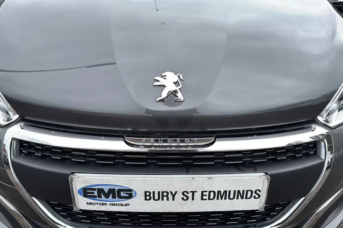 2019-peugeot-208-12-puretech-signature-big-30