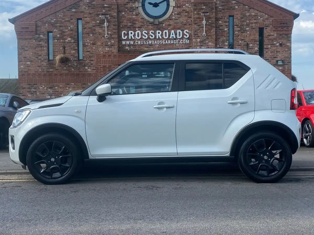 2020-suzuki-ignis-12-dualjet-sz-t-83ps-mild-hybrid-1197cc-cvt-big-1