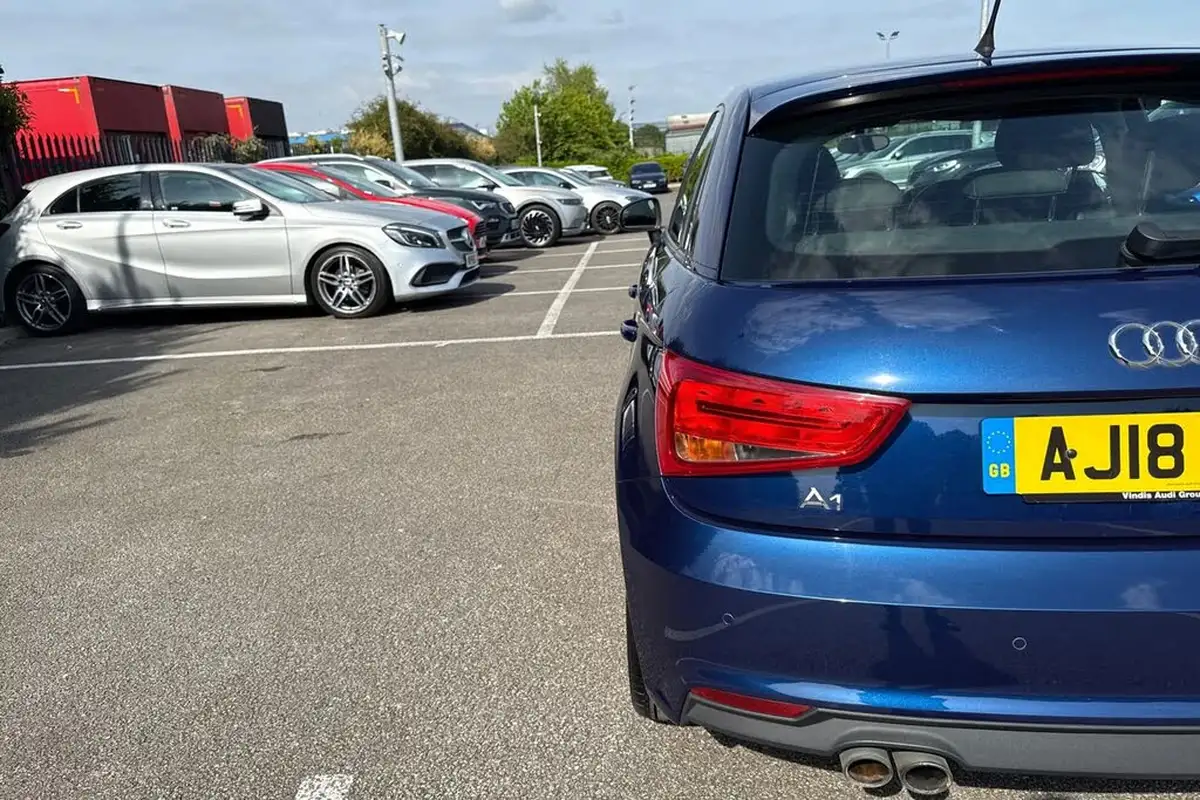 2018-audi-a1-14-tfsi-sport-nav-sportback-5d-big-32
