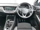 2021-vauxhall-grandland-x-12-sri-nav-small-6
