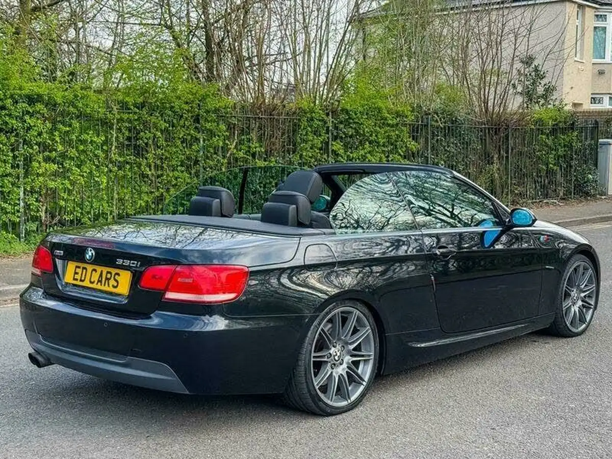2009-bmw-3-series-30-330i-m-sport-convertible-2d-auto-big-13