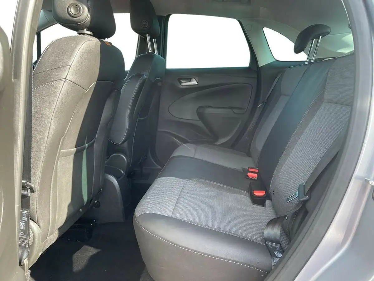 2021-vauxhall-crossland-12-elite-nav-130ps-big-10