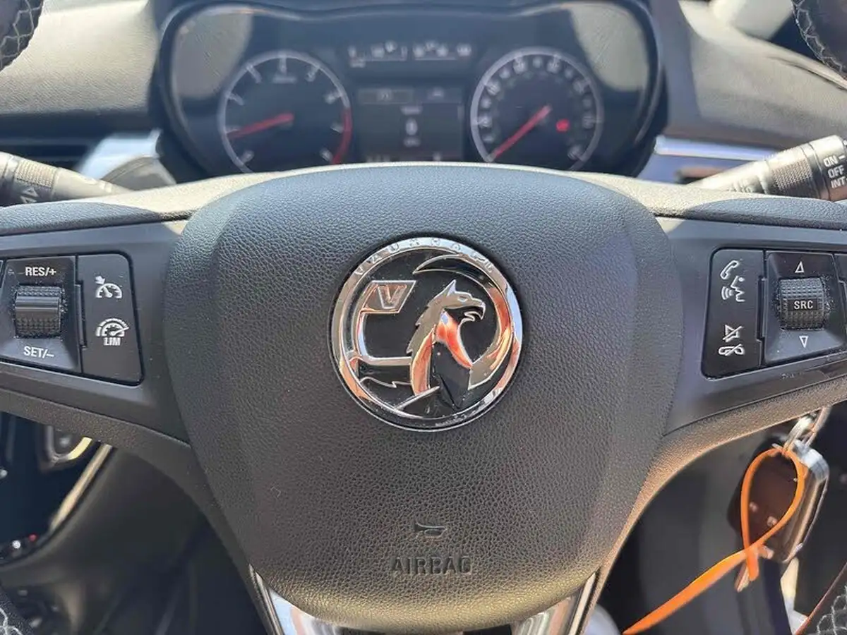 2017-vauxhall-corsa-14i-energy-90ps-ecoflex-ac-5d-big-20