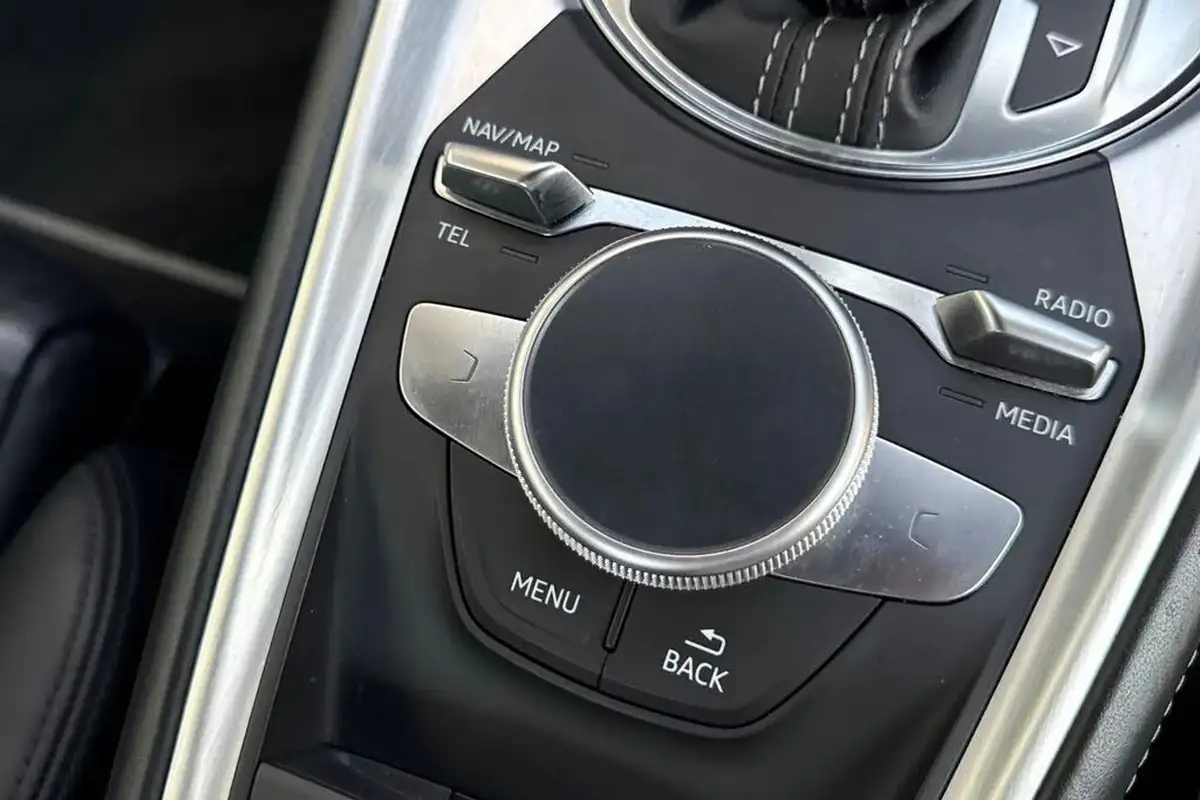 2016-audi-tts-20-tfsi-quattro-tts-ss-coupe-s-tronic-big-41