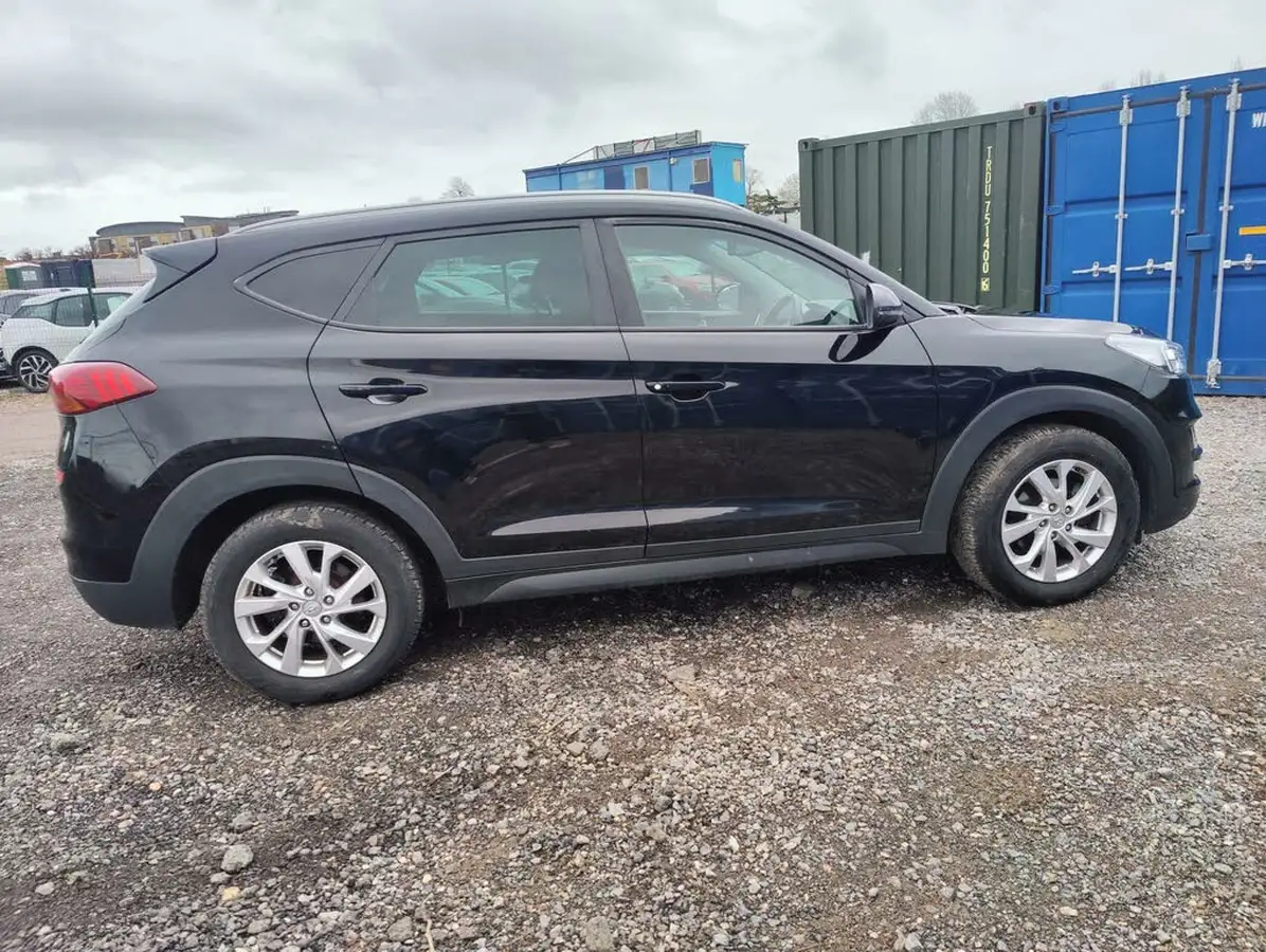 2019-hyundai-tucson-16-t-gdi-se-nav-dct-big-26