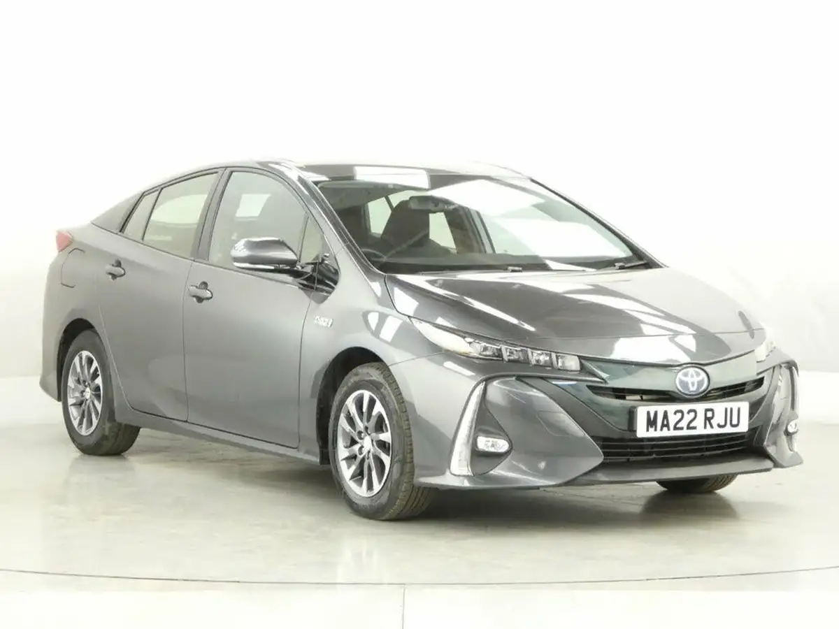 2022-toyota-prius-18-vvt-i-business-edition-plus-15in-alloys-cvt-big-1