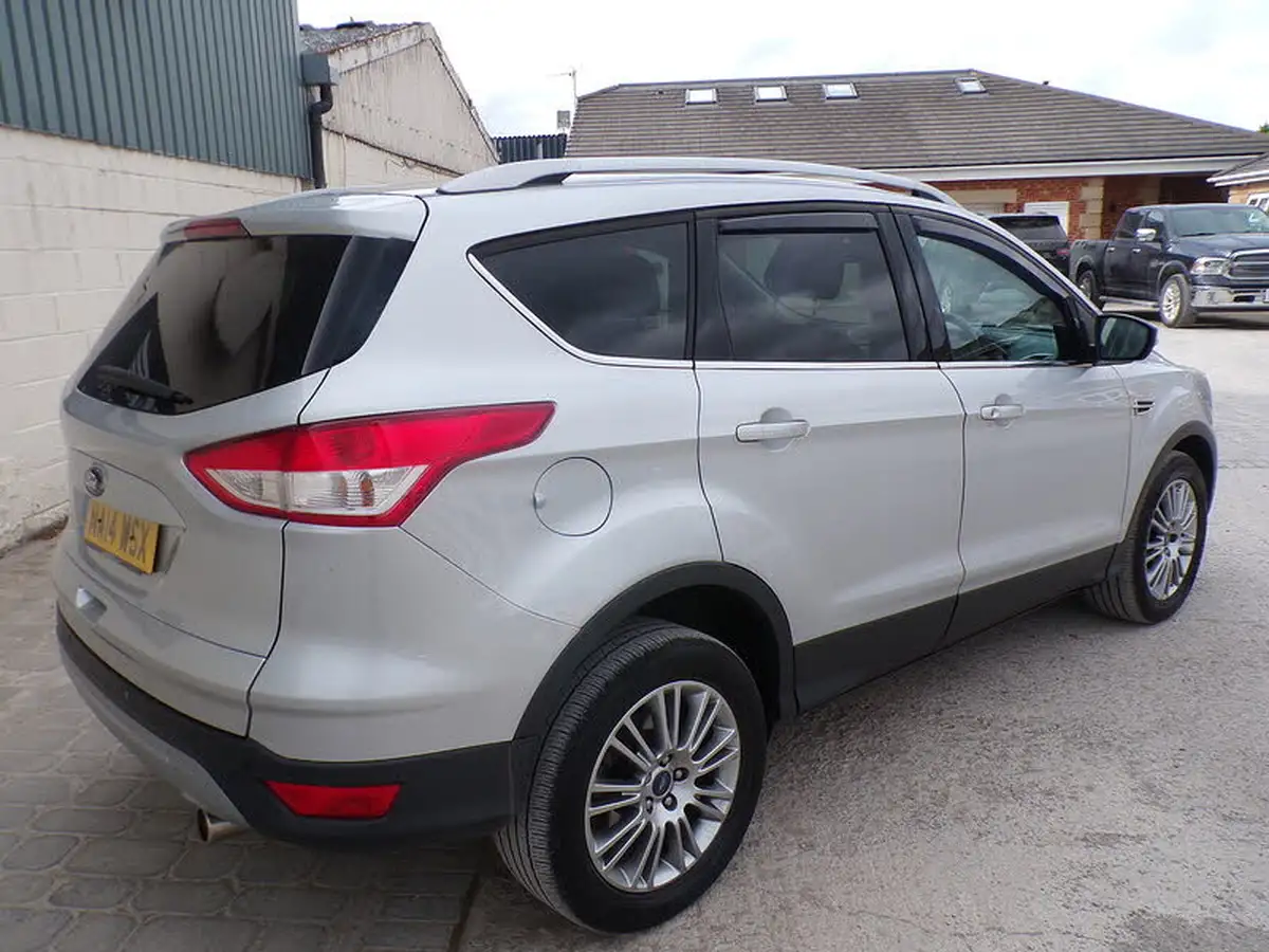 2014-ford-kuga-20tdci-titanium-140ps-big-7