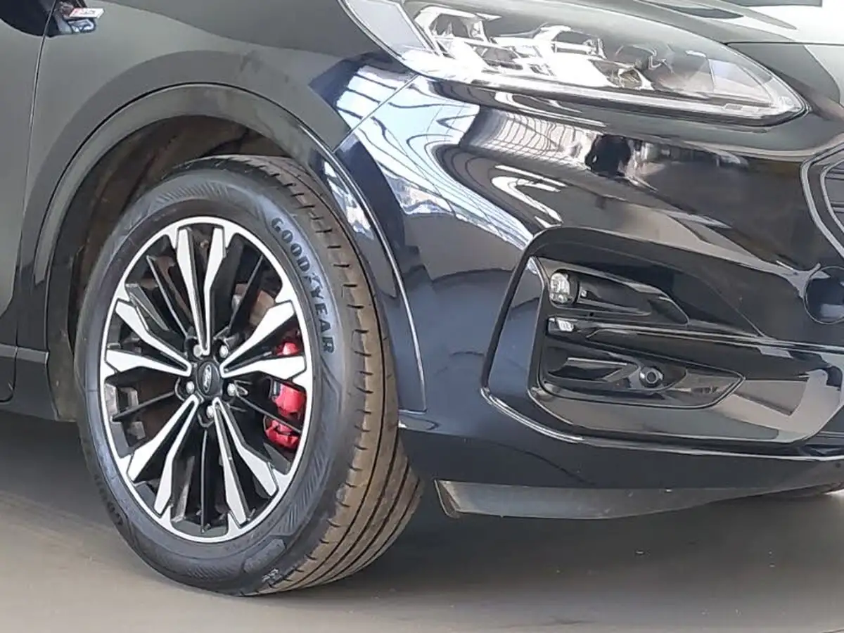 2022-ford-kuga-15-st-line-x-edition-big-8