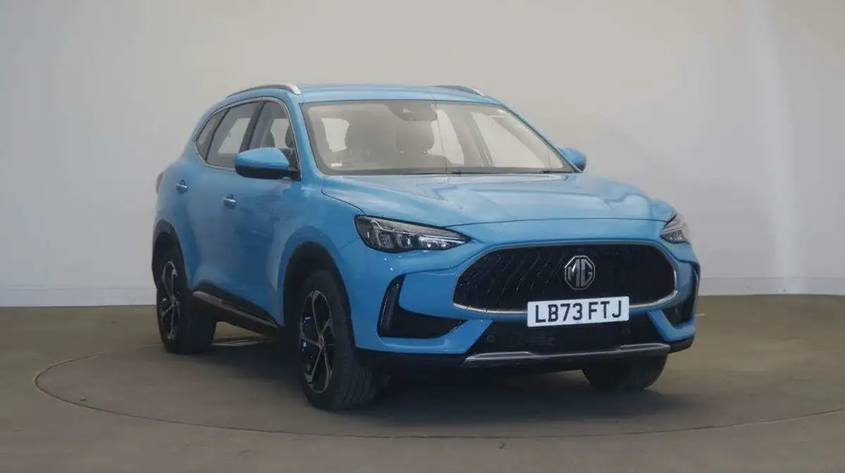 2023-mg-hs-15t-gdi-se-162ps-dct-big-0