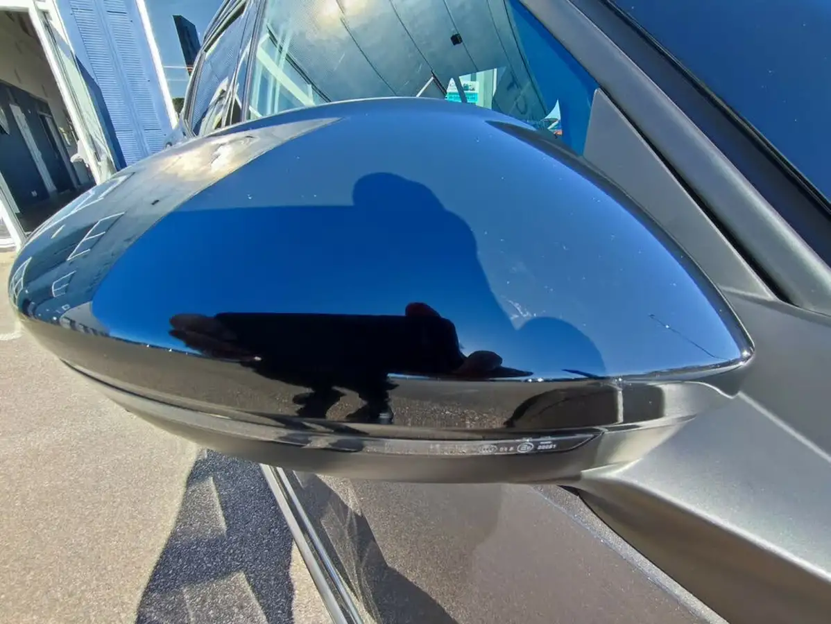 2020-peugeot-2008-suv-12-puretech-gt-line-big-14
