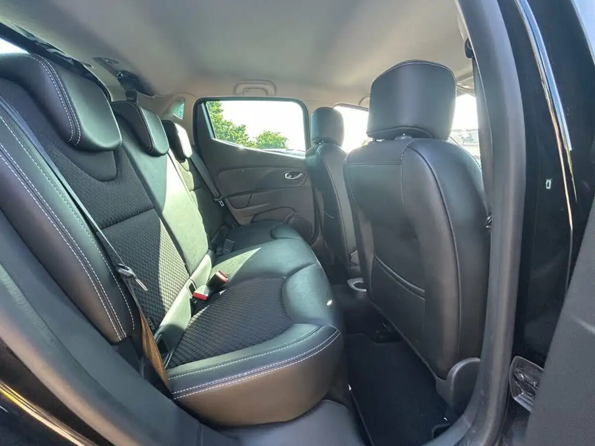 2018-renault-clio-15dci-gt-line-big-35