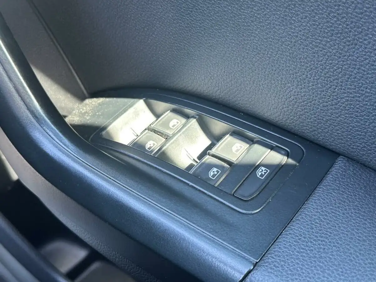 2018-seat-ateca-14-ecotsi-xcellence-dsg-big-24